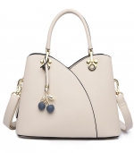 PU portable diagonal bag creamy-white 