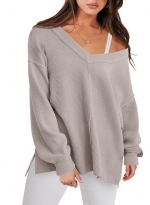 V-neck knit split sweater Gray 